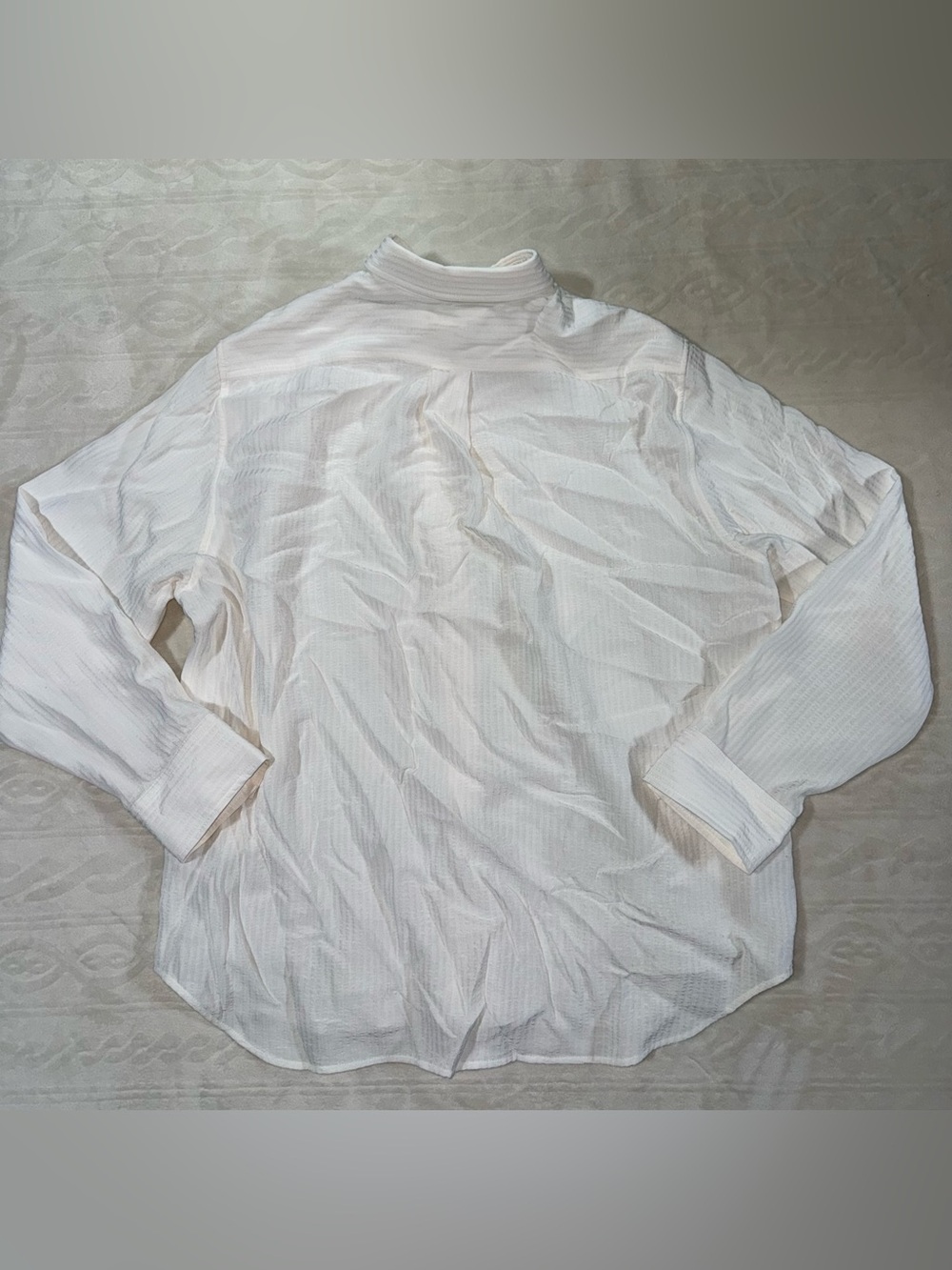 Everlane Button Up Collared‎ Top - Picture 4 of 4